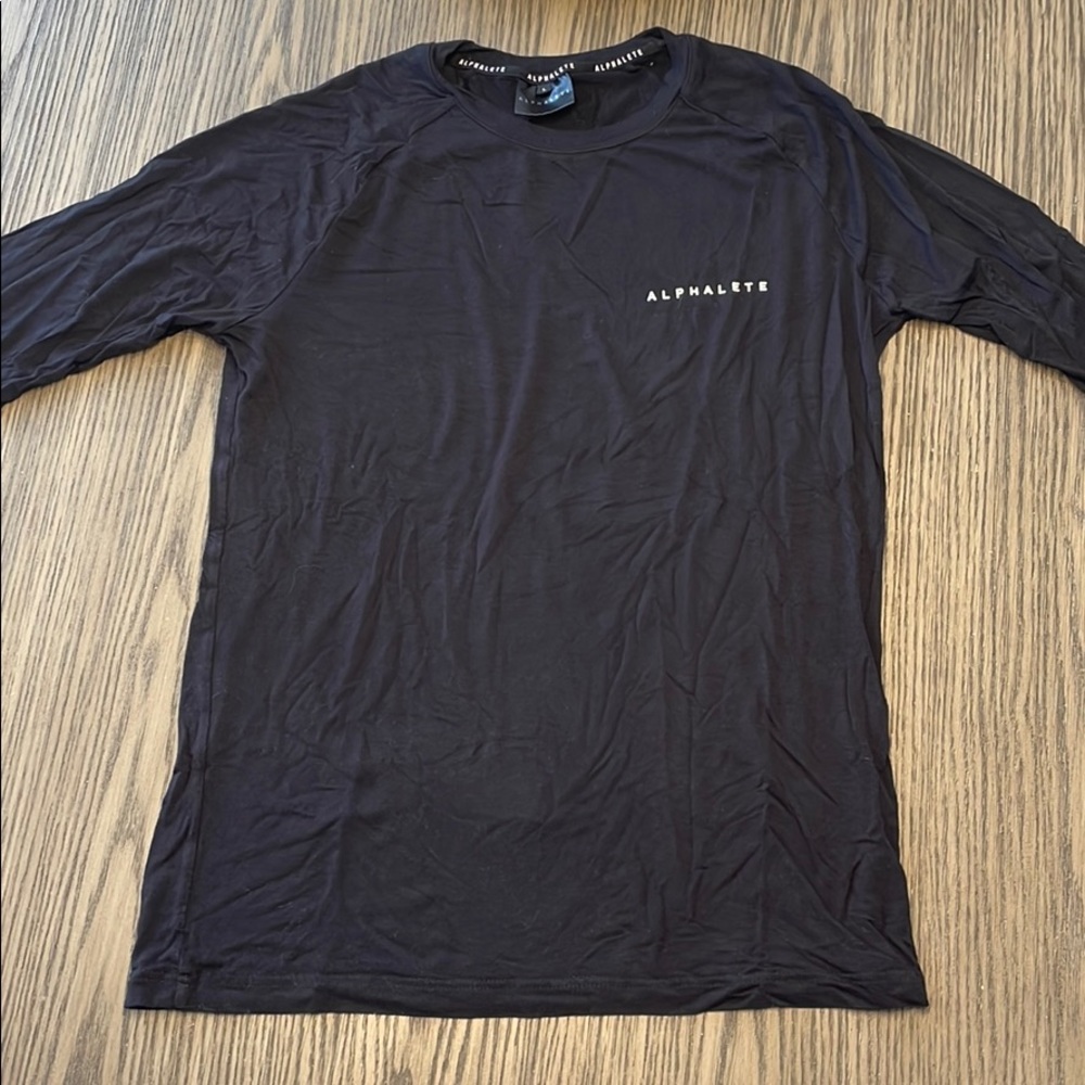 Alphalete long sleeve